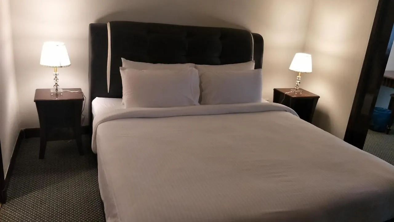 Kl Super Service At Times Square Otel Kuala Lumpur Malezya